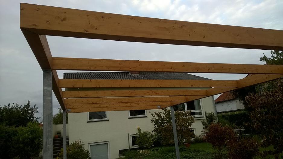 Fritstående carport i Valby